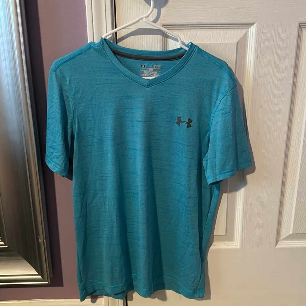 Under Armour Men’s Small Heat Gear Shirt